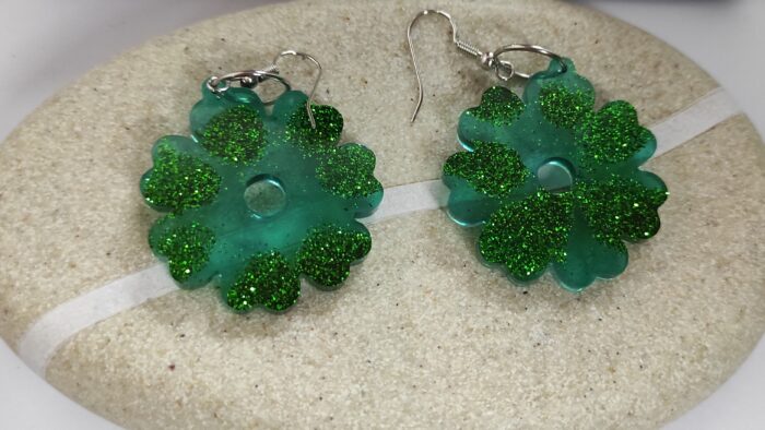 Boucle d’Oreille Fleur Éclatante