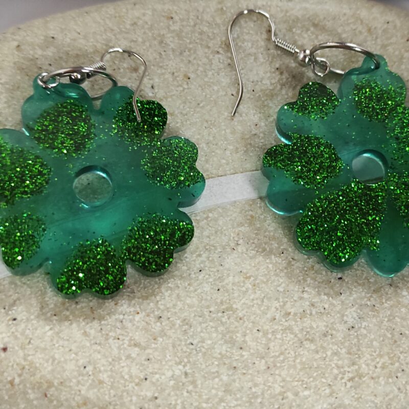 Boucle d’Oreille Fleur Éclatante