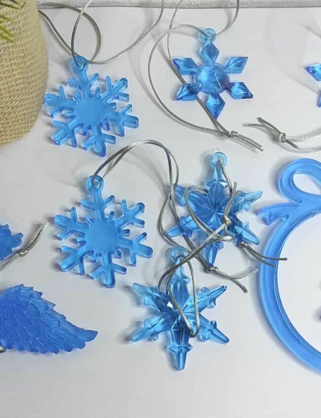 Christmas Époxy Box – Édition Magie de Noël - Bleu translucide Christmas Époxy Box – Édition Magie de Noël - Bleu translucide