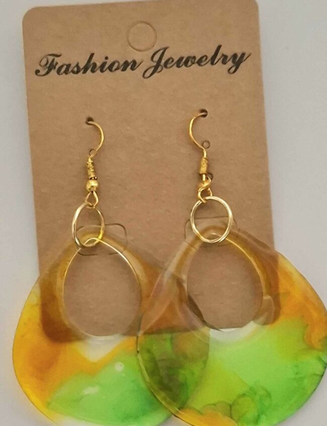 Goutte eau vert jaune fume Goutte eau vert jaune fume